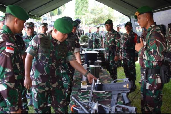 Kasad Dudung:Masyaraka Papua Cinta NKRI,Hanya Satu Persen KKB Jahat Kepada Masyarakat dan TNI-Polri