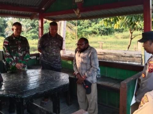 Petinggi KKB Teroris Yusak Pakage Ditangkap Pasukan Elite TNI AD, Hendak Kabur ke Papua Nugini