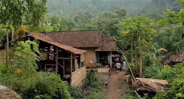 Kampung Unik dan Terpencil di  Trenggalek, Warganya Kreatif dan Mandiri Meski Tanpa Aliran Listrik