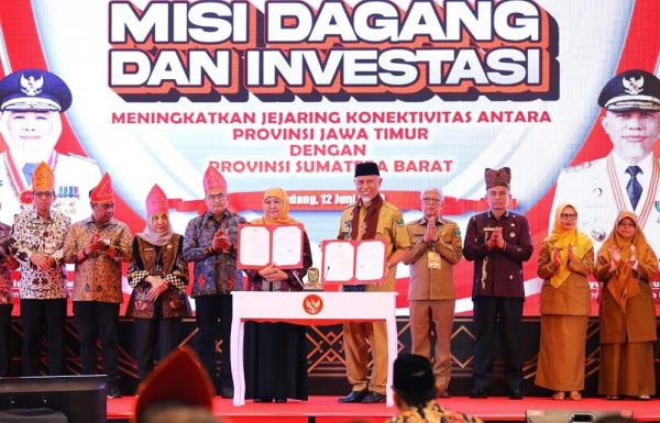 Gubernur Khofifah Ajak Pengusaha Sumatera Barat Berinvestasi di Jawa Timur