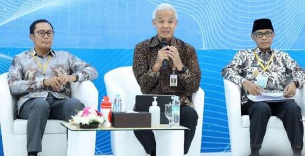 Gubernur Jawa Tengah Ganjar Pranowo Kembali Raih Penghargaan Pembangunan Terbaik 2023