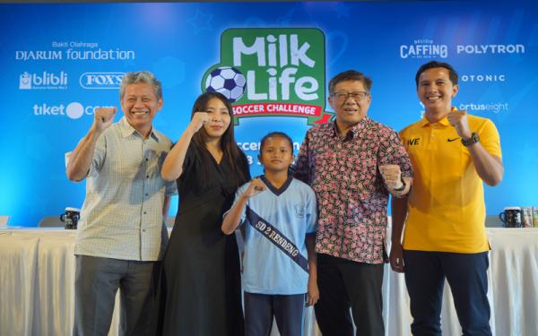 61 Tim Sepak Bola Putri SD di Kudus Ikuti Ajang Milklife Soccer Challenge 2023 