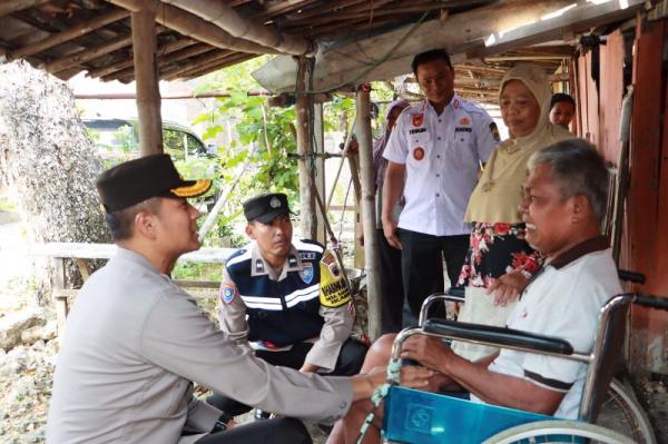 Rumah Direhab Polres, Sutedjo Menangis Haru di Hadapan Kapolres Grobogan