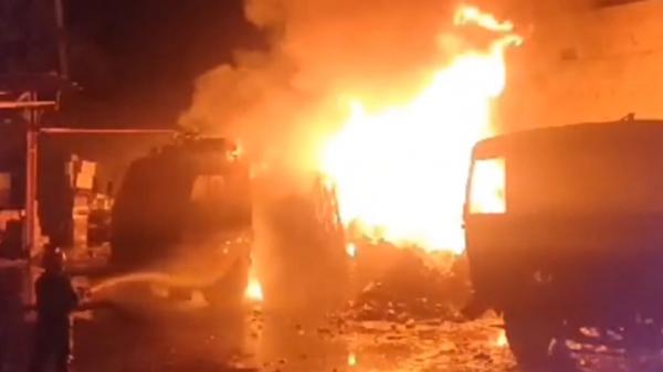 Dua Truck Angkut Barang untuk 80 Toko di Banda Aceh Ludes Terbakar, Kerugian Capai Miliaran