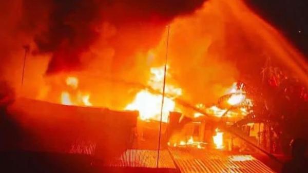 Kebakaran Hanguskan 17 Rumah, Beruntung Tidak Ada Korban Jiwa