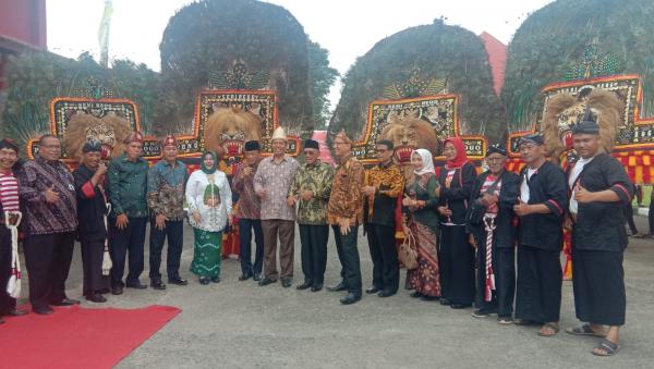 Hadir Langsung dalam Festival Reog Ponorogo di Palembang, Wabup Lisdyarita: Terima Kasih