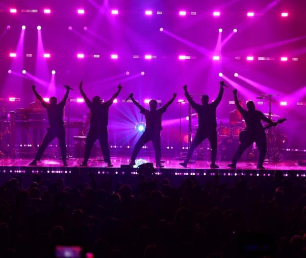Konser Bruno Mars di Korea Selatan Didatangi Banyak Idol K-Pop