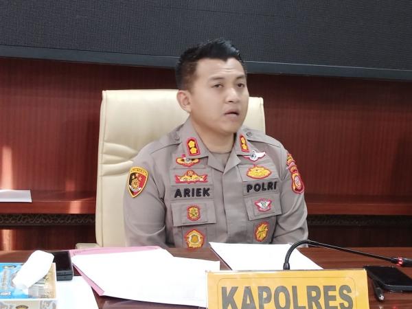 Penipuan Masuk Polri Ratusan Juta ke Tukang Bubur, Oknum Polisi Cirebon Jadi Tersangka