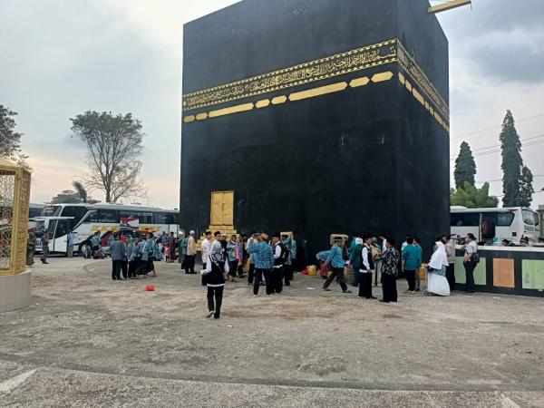 Masih Sakit, Keberangkatan Jemaah Haji asal Probolinggo Ditunda