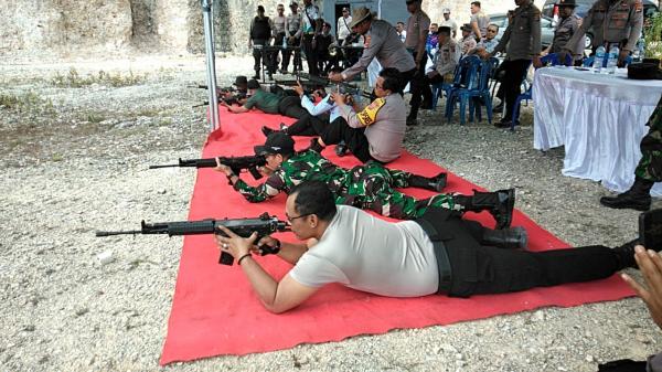 Jalin Kemitraan,  Polres TTS Latihan Menembak dengan Instansi Terkait