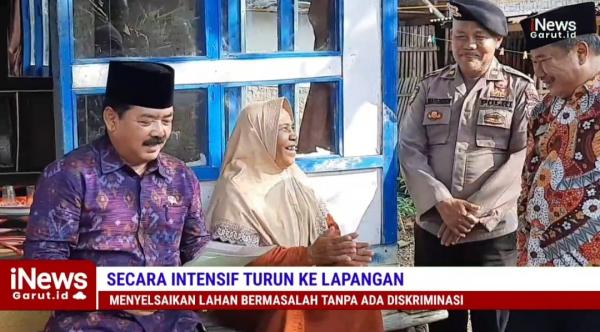 VIDEO : Secara Door To Door, Menteri ATR/BPN Bagi-Bagi Sertifikat Tanah Untuk Warga Garut