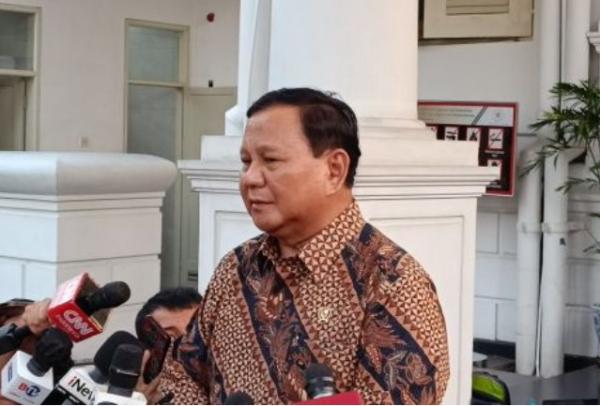 Pidato Perdana sebagai Presiden Terpilih, Prabowo Sindir Anies: Senyuman Anda Berat Sekali