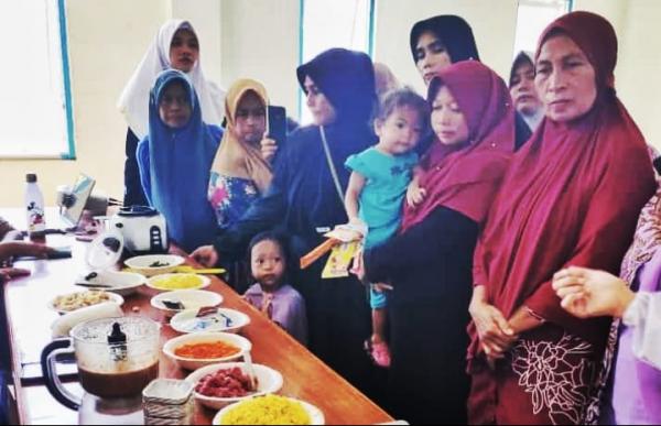 Dosen Poltekes Meulaboh Edukasi Masyarakat Olah Makanan Higienis untuk Cegah Stanting