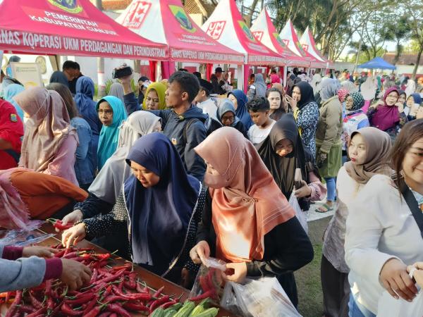 Harga Cabai Tanjung Tembus Rp100 Ribu, Begini Gebrakan Pemkab Cianjur