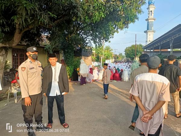 Warga Muhammadiyah Tulus Ayu Laksanakan Shalat Idul Adha 1444 H di Masjid Mujahidin