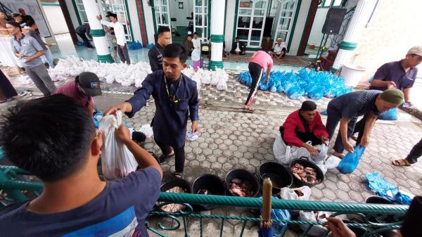 DI Aceh Tengah, Warga Non Muslim Mendapat Daging Kurban
