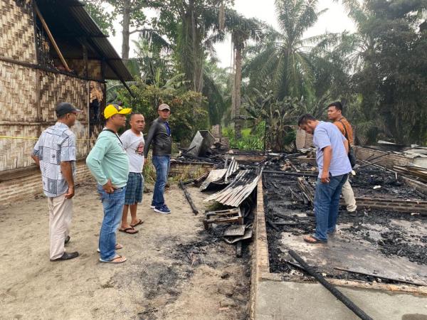 Tragis!  Kebakaran Dua Rumah di Batubara Tewaskan Kakak Beradik 