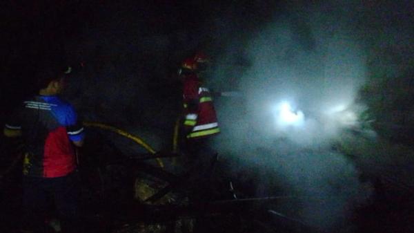 2 Rumah Warga Palabuhanratu Sukabumi Hangus Terbakar akibat Korsleting