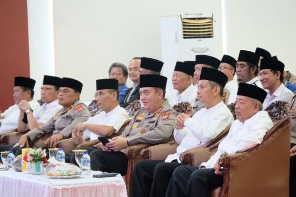 Polda Riau Gelar Doa Bersama Lintas Agama Dalam Rangka Hari Bhayangkara ke 77