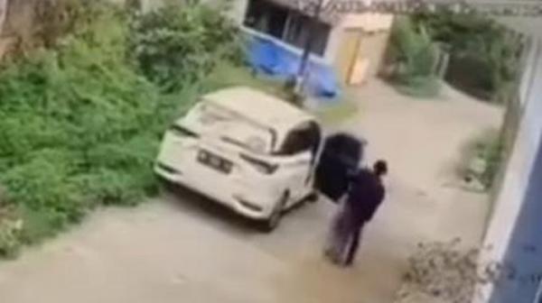 Wanita di Padang Diculik Mantan Pacar: Kronologi Lengkap dan Video Viral Mencuat