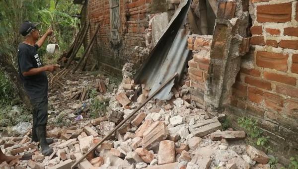 Gempa Bantul, Rumah Lansia di Ponorogo Roboh