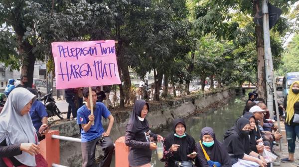 Ratusan Warga Surabaya Geruduk BPN Jatim, Ada Apa?