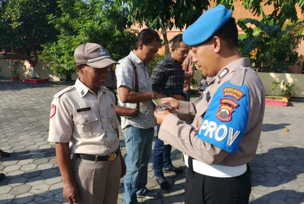 Rambut Tak Rapi, Anggota Polsek Tawangsari Terjaring Operasi Gaktibplin Propam Polres Sukoharjo