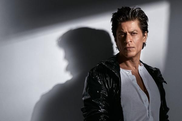 Shah Rukh Khan Alami Kecelakaan saat Syuting di Los Angeles, Hidung Harus Dioperasi