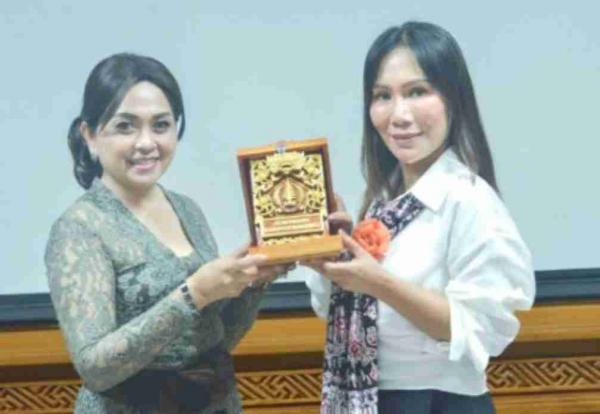 Dharma Wanita Persatuan (DWP) Badung Terima Kunjungan Kerja dan Studi Tiru dari Kota Bitung