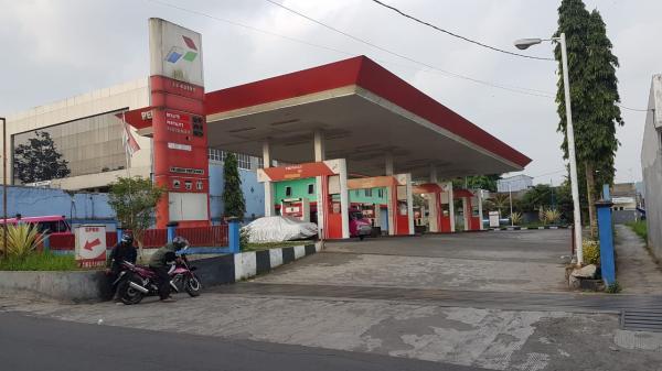 Pertamina Stop Pasokan BBM ke SPBU Cimuncang Sukabumi karena Jual BBM Subsidi Pakai Jeriken