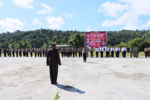 Memperingati Hari Bhayangkara Ke-77, Polres Mamberamo Raya Melaksanakan Upacara dan Syukuran