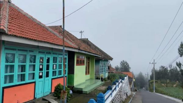 Tradisi Unik Kampung Lereng Gunung Bromo, Pendatang Dilarang Jadi Warganya