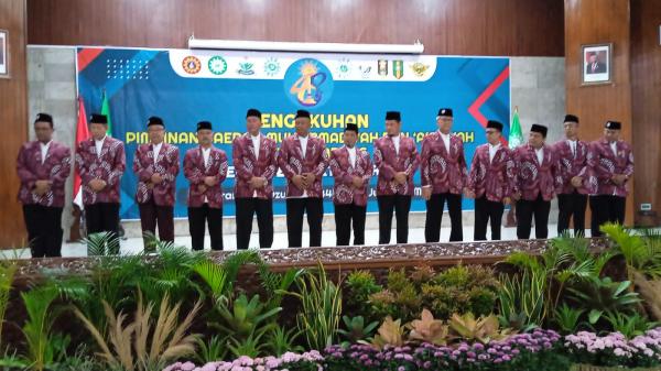 Pengukuhan Pimpinan Daerah Muhammadiyah dan Aisyiyah Kota Semarang Periode Muktamar ke-48