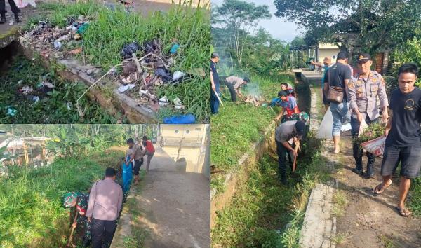 Cegah Banjir, Polsek Tanjungjaya Bersinergi dengan TNI dan Warga Bersihkan Sampah di Saluran Irigasi