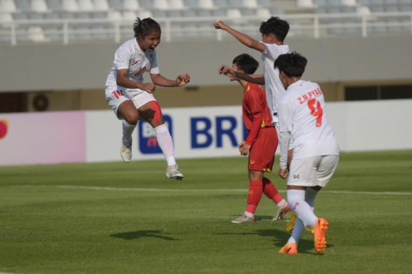Potret Timnas Wanita U-19 Vietnam Kalahkan Myanmar pada Semifinal AFF U-19 Women's Champhionship