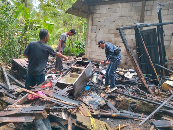 Rumah Janda dengan 5 Anak di Lebak Banten Ludes Terbakar, Bayinya Berhasil Diselamatkan