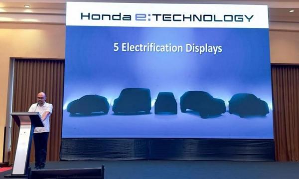 GIIAS 2023 : Honda Siap Luncurkan Produk Baru Termasuk 5 Mobil Listrik