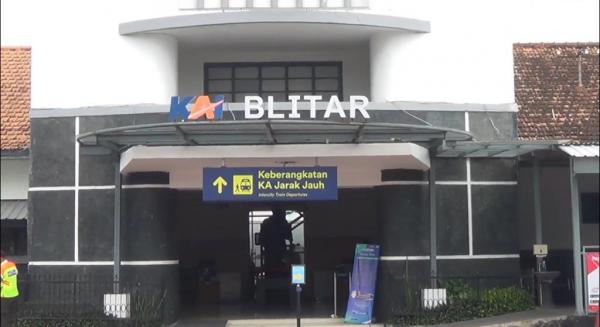 Semrawut, Stasiun Blitar tidak Lagi Stasiun Transit, Mulai Kapan ?