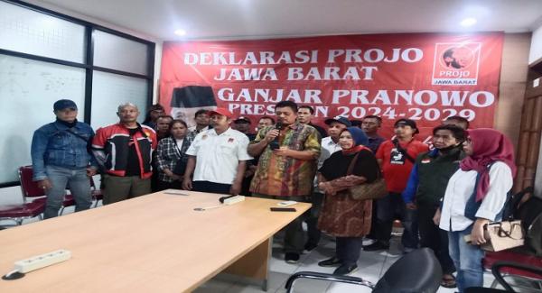 Pilih Ganjar Pranowo, Pendiri Projo Minta DPC se-Jabar Gelar Deklarasi Dukungan