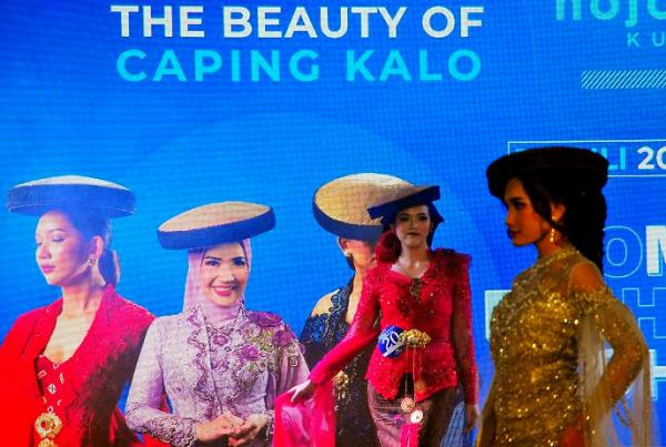 Angkat Caping Kalo dalam Fashion Show, Ini yang Diharapkan Bupati Kudus