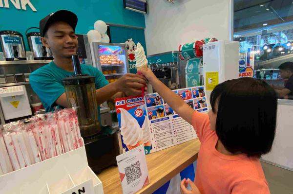 Gerai Wedrink jadi Favorit Pengunjung G Town Square Gading Serpong