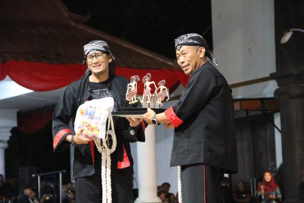 Menteri Sandiaga Uno Dorong Festival Reog jadi Event Internasional