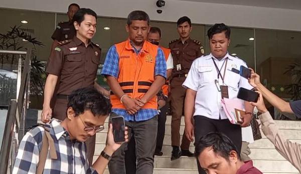 Korupsi Jembatan Selat Rengat, Dharma Arifiandi dan Dupli Juliardi Dijebloskan ke Rutan Pekanbaru