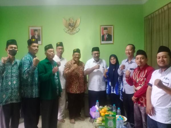 LAZISNU Surabaya Gandeng LP Ma’Arif Pungut Zakat hingga Sedekah untuk Siswa