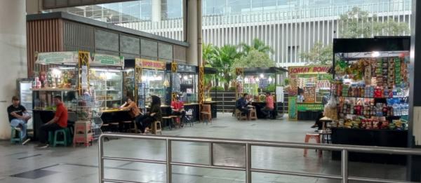Kasihan Pelaku UMKM di Bandara Kuala Namu Sepi Pengunjung ,Pasca Dilarang Siapkan Meja dan Kursi