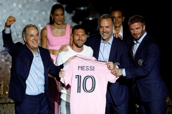 Inter Miami Bisa Datangkan Lionel Messi, Pemilik Bukan Kaleng-kaleng Segini Duitnya