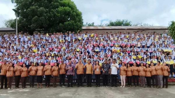 Diundang Hadiri MPLS di SMA Negeri 4 Ambon, Wattimena Mengaku Bangga