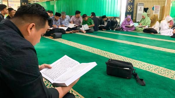 Rayakan Wujud Syukur, RFB Medan Gelar Khataman Al-Quran di Masjid Raya Al-Mashun