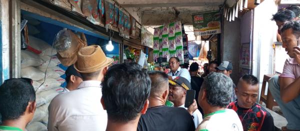 Warkop di Pasar Citeureup Bogor Mendadak Viral, Sebelumnya Pernah Dikunjungi Salah Satu Capres