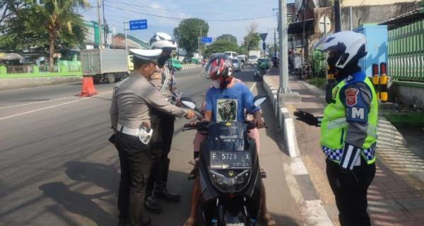 Woww Puluhan Ribu Motor di Cianjur Terjaring Razia Patuh Lodaya, Mayoritas Pelanggar Tak Pakai Helm
